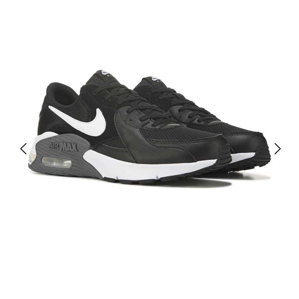NIKE air max excee